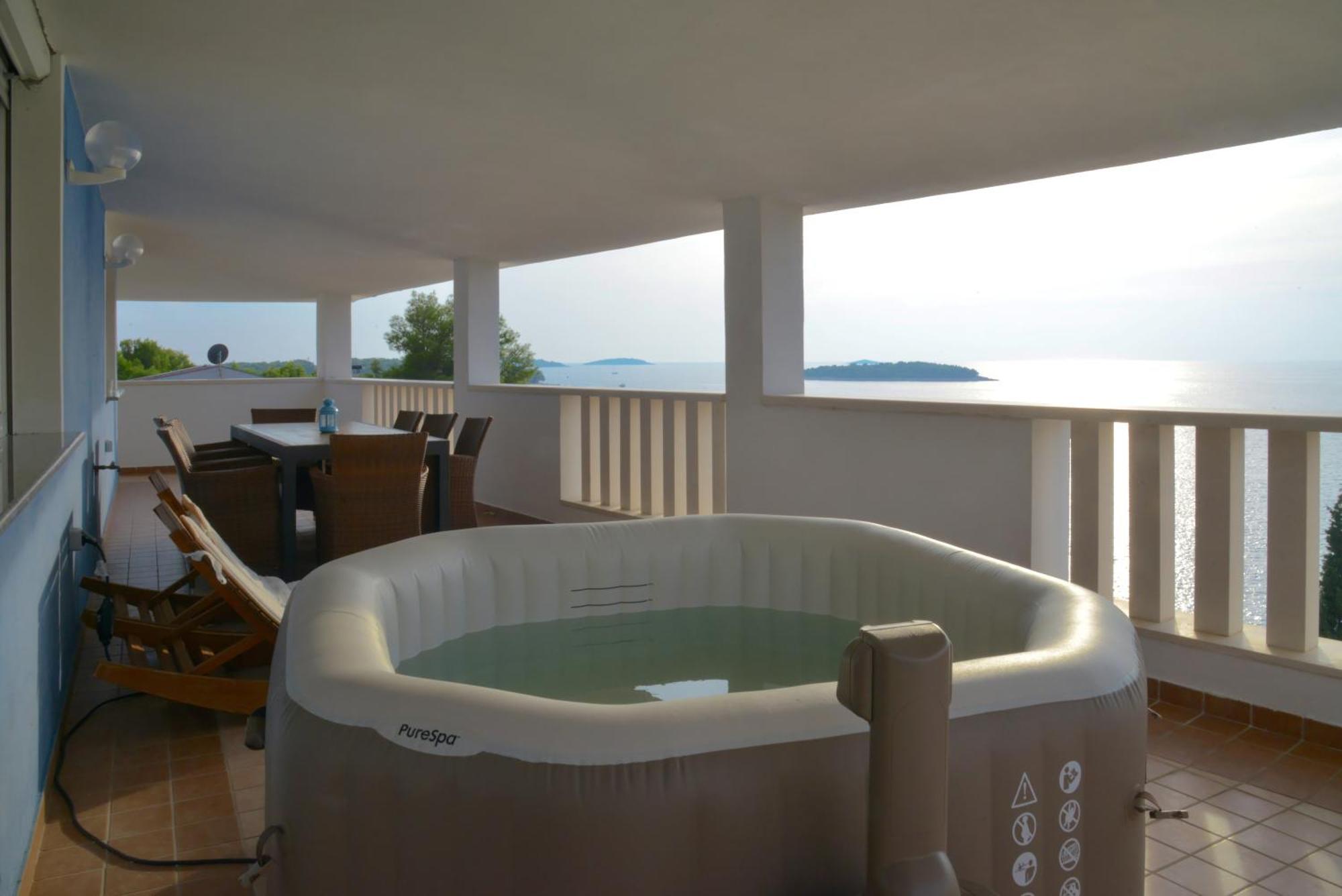 Oasis Blue Appartement Primošten Buitenkant foto