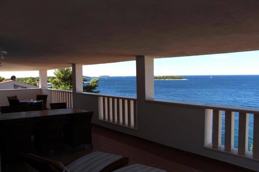 Oasis Blue Appartement Primošten Buitenkant foto