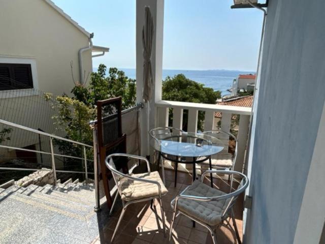Oasis Blue Appartement Primošten Buitenkant foto