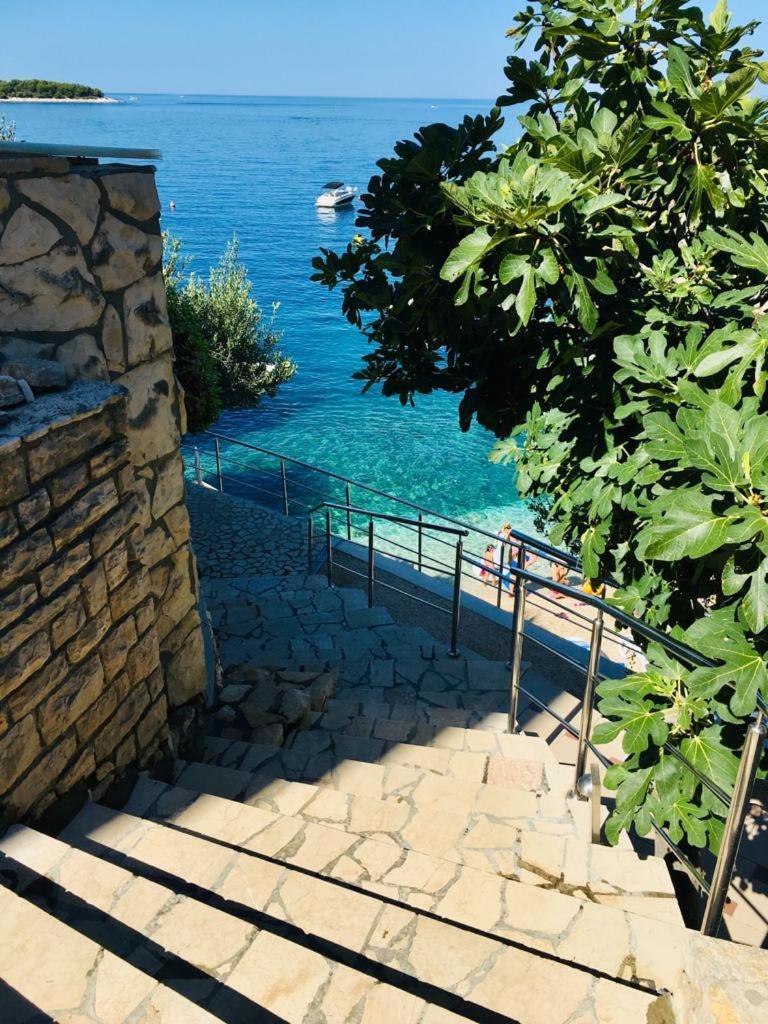 Oasis Blue Appartement Primošten Buitenkant foto